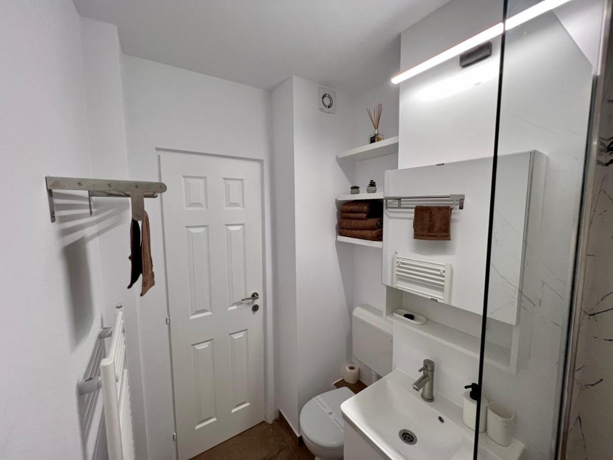 Ancodirect Apartments Rădăuţi Eksteriør bilde